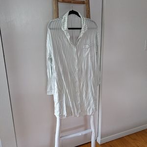 Women's nightgown